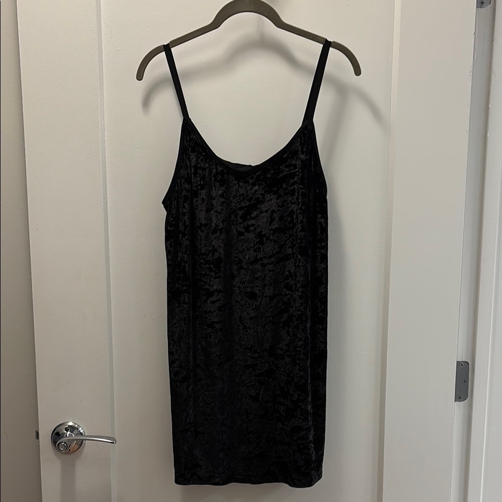 Topshop Elegant Black Velvet Top